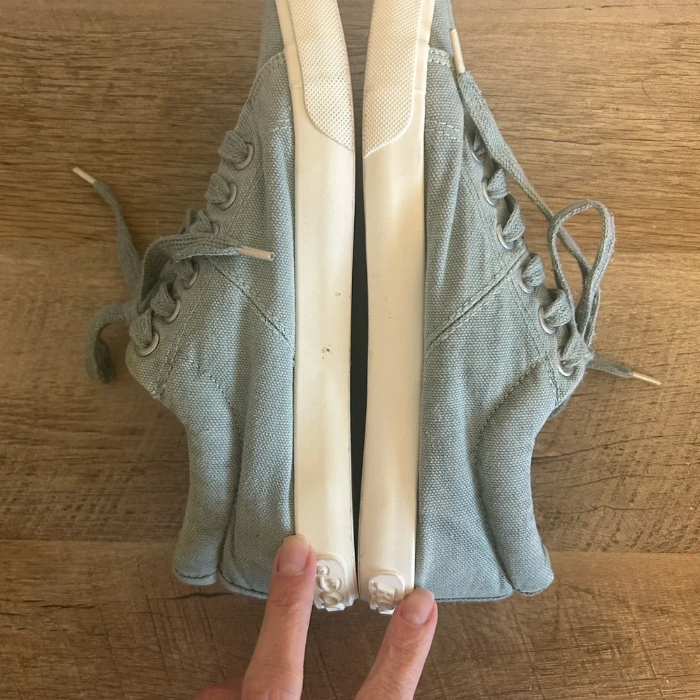 Women's‎ Size 7 Sage Mint Green Rocket Dog Sneakers Comfort Minimalist Neutral
